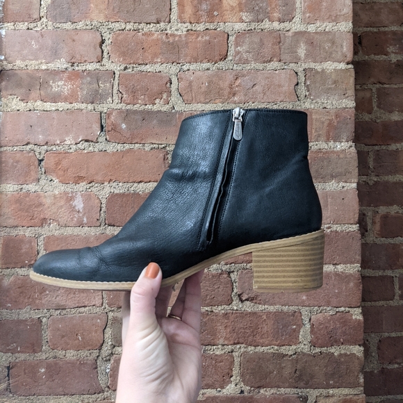 Clarks Shoes - Clarks Black Chelsea Boots with Wooden Heel 9.5